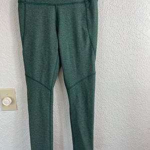 Outdoor Voices 3/4 Crop Compression Leggings Sz S